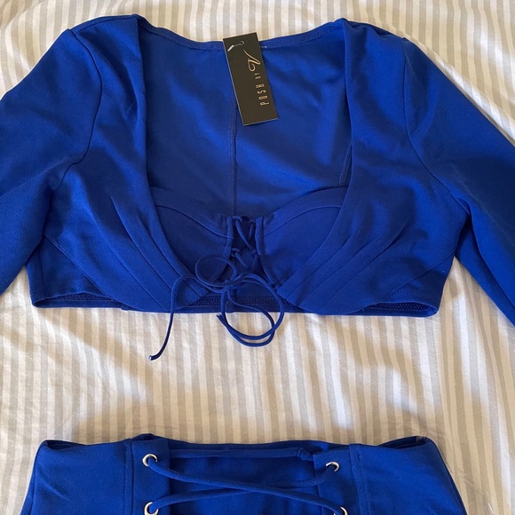 Posh by V Skirt Set - Picture 4 of 5